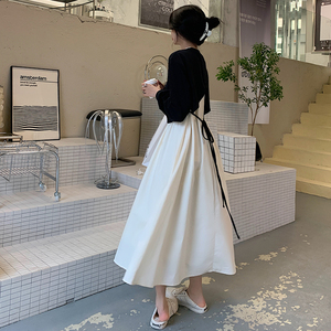 现货M082P100K158 2022春装新款拼接撞色连衣裙,女装连衣裙,浙宝088