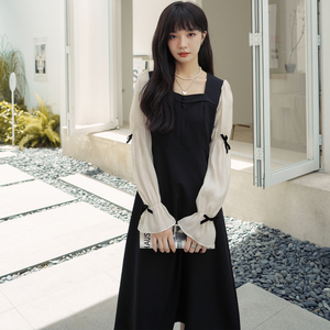 法式复古撞色拼接长袖连衣裙女2024秋季新款设计感收腰气质小黑裙图片