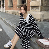 黑白拼色条纹设计感连衣裙女2023秋新款韩版学院风休闲宽松卫衣裙，女装连衣裙，浙宝088