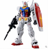 GUNDAM 万代模型 UNLEASHED 高达