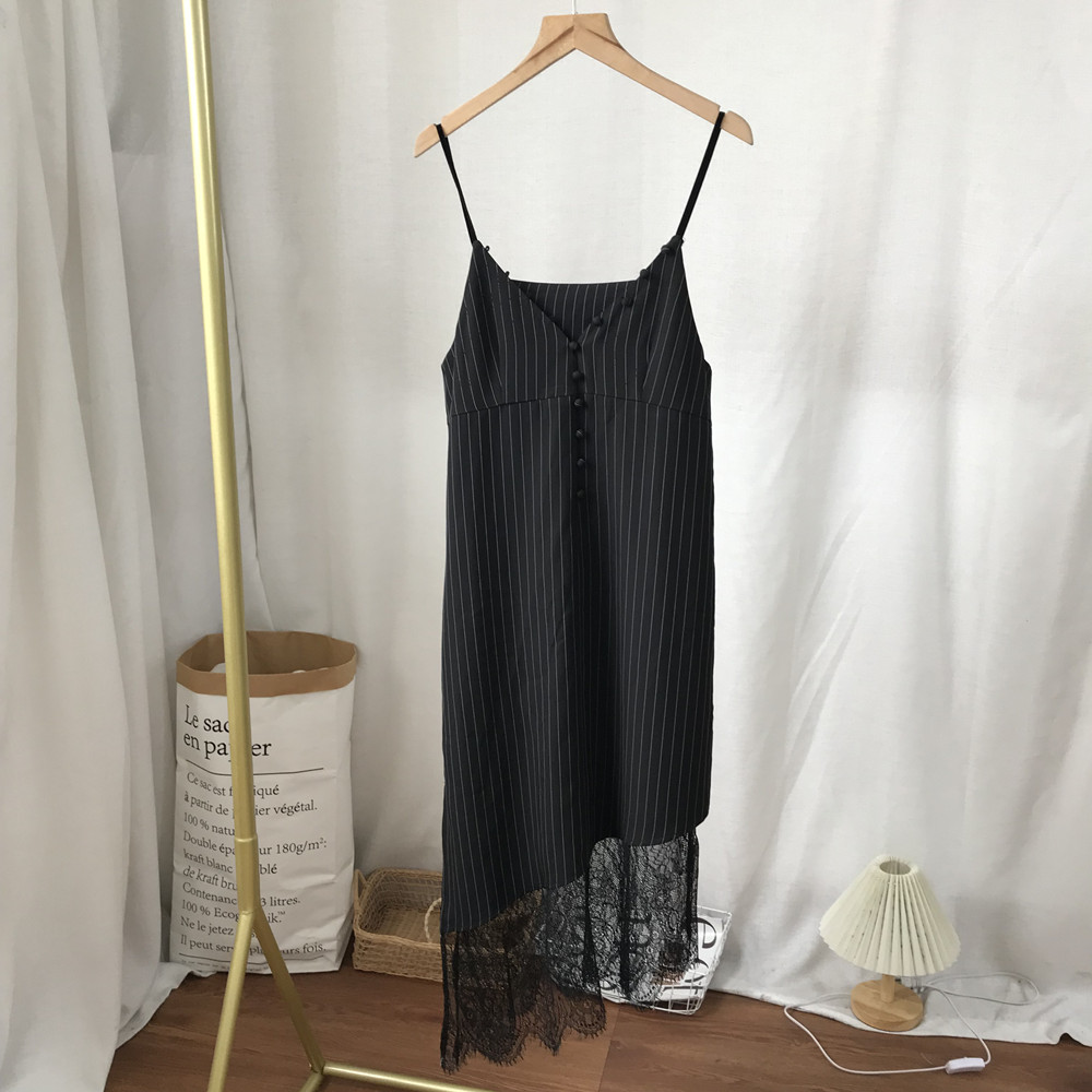 OE家不退换夏季吊带连衣裙