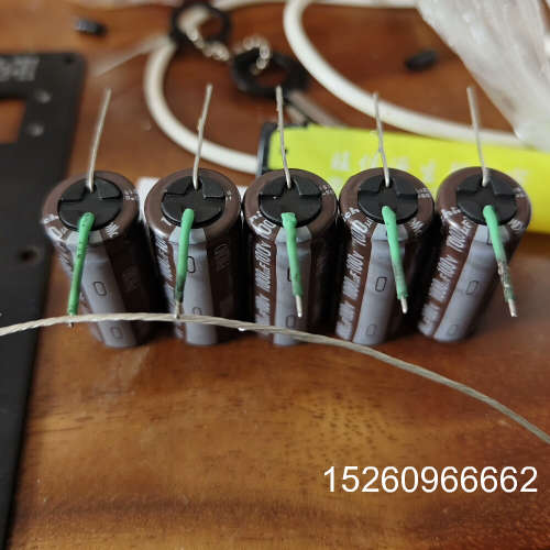 议价手搓开关电源滤波模块，采用5颗尼吉康100v 1000uf进议价