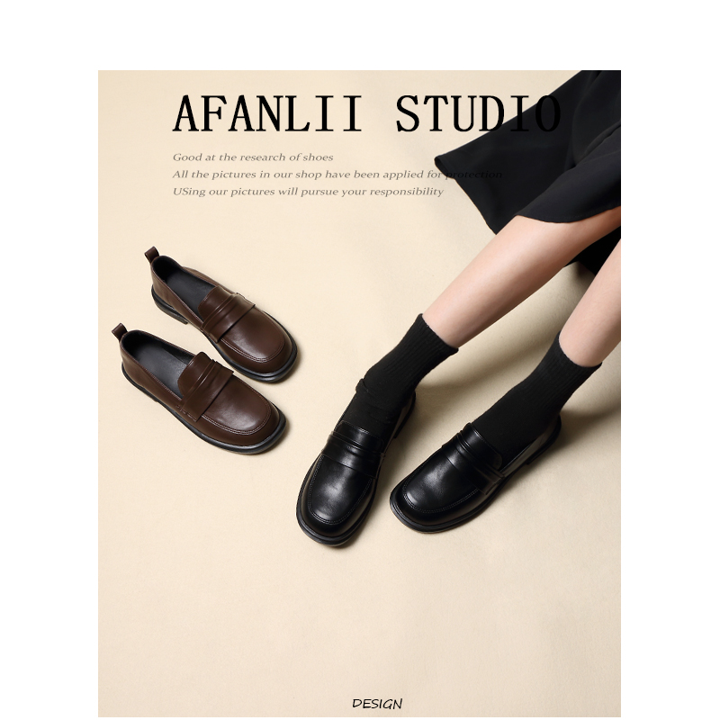 新款春秋粗跟复古风3cm小皮鞋