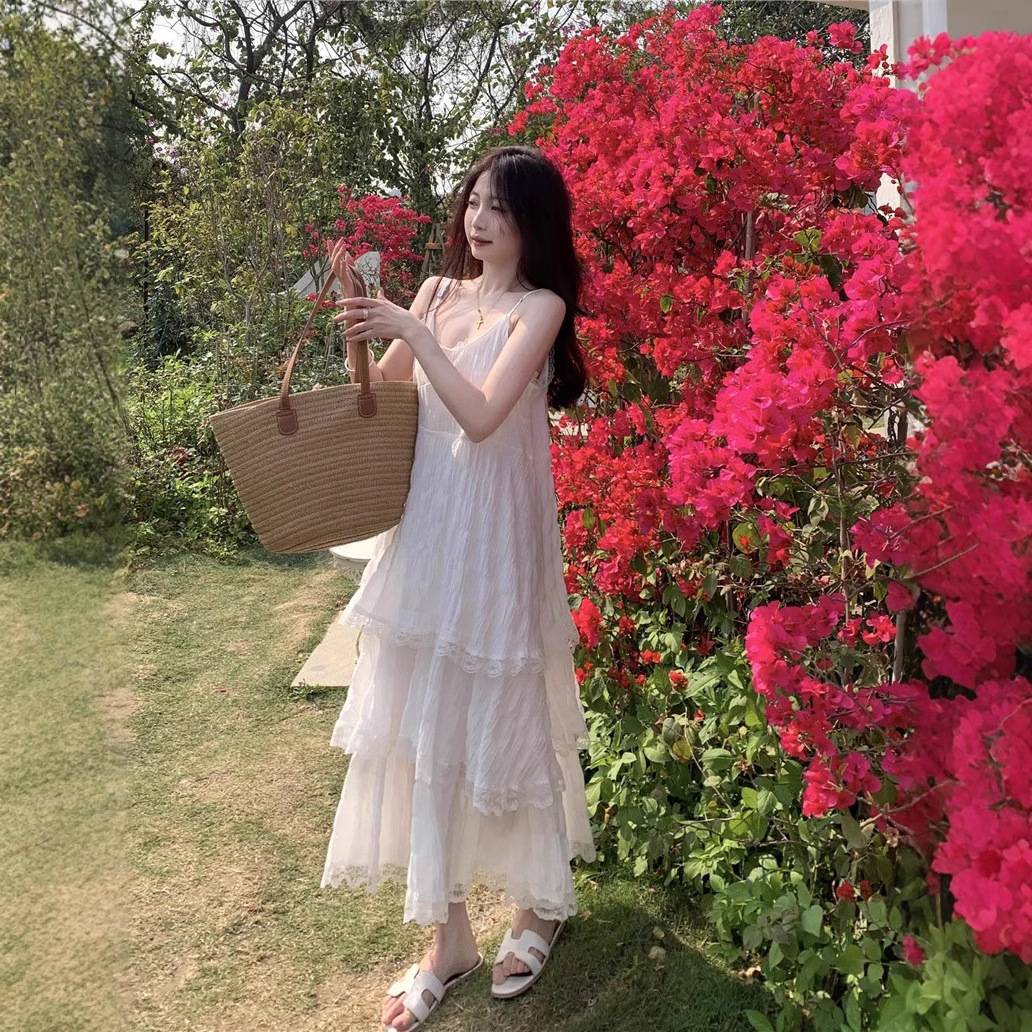 有内里蕾丝花边吊带连衣裙女夏季