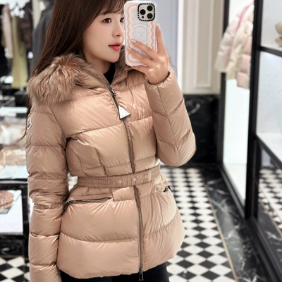 2024新品m收腰显瘦加厚女士修身大毛领蒙家羽绒服短款秋冬外套