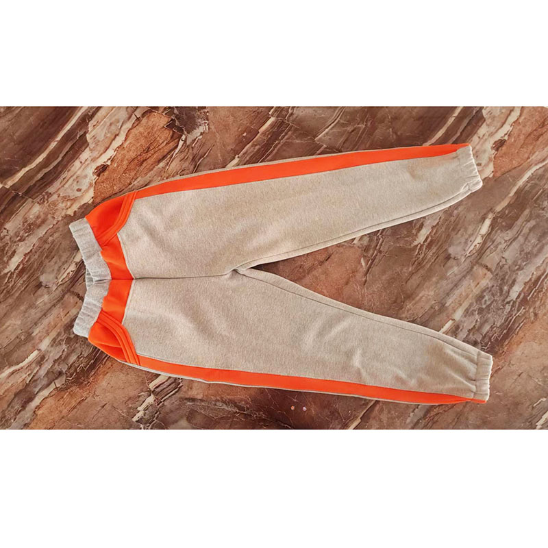 浅灰色橙色口袋压橙色宽条松紧束脚校服裤中小学生运动裤秋冬加绒