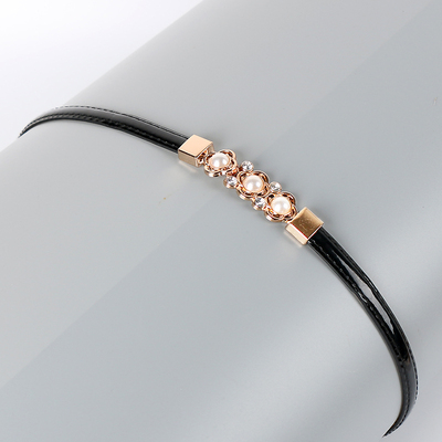 花朵镶钻细腰带女装饰西装配裙子