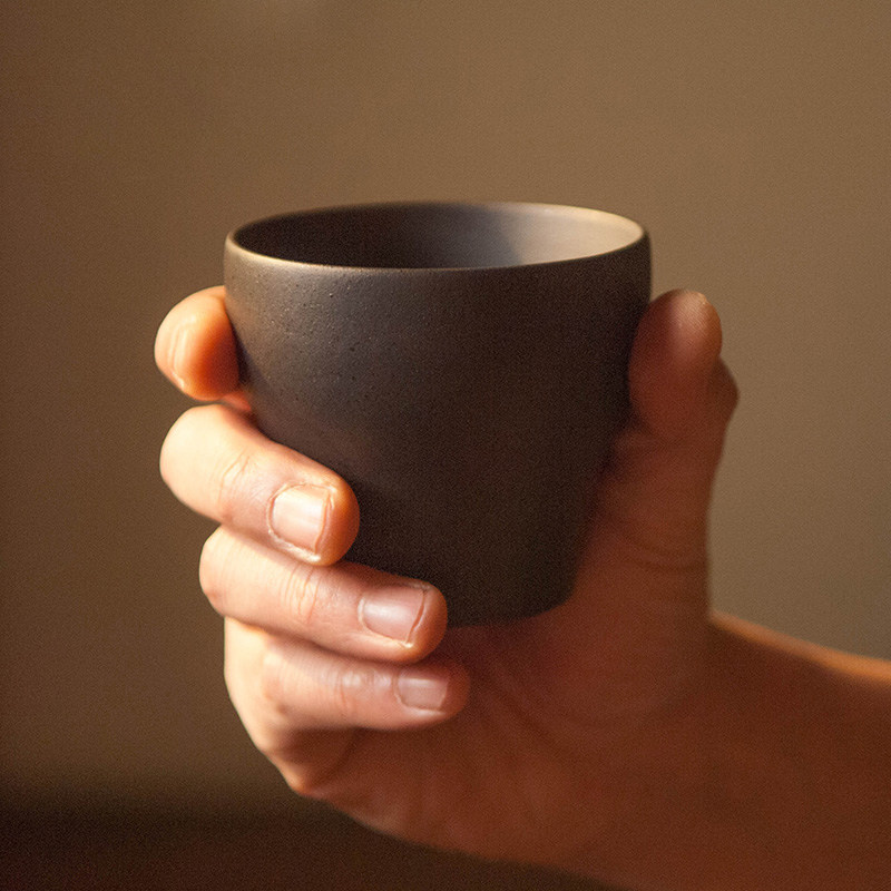 竹炭紫砂主人杯竹加紫砂典雅