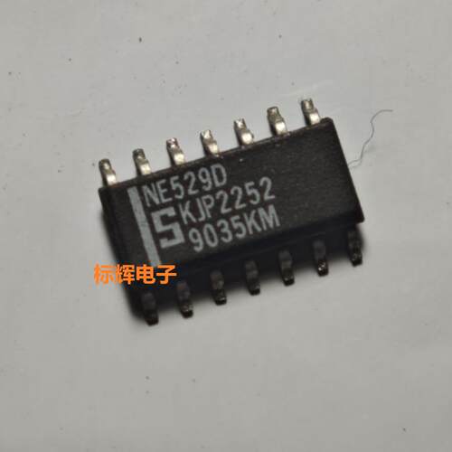 NE529D NE529N 进口拆机电压比较器芯片 DIP/SOP-14 可直拍