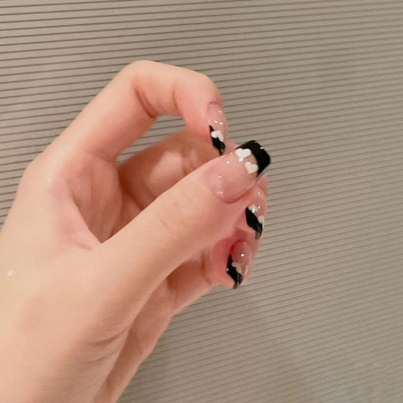 假指甲贴片成品 黑色法式爱心黑白鸳鸯甜酷 穿戴甲片光疗美甲贴片