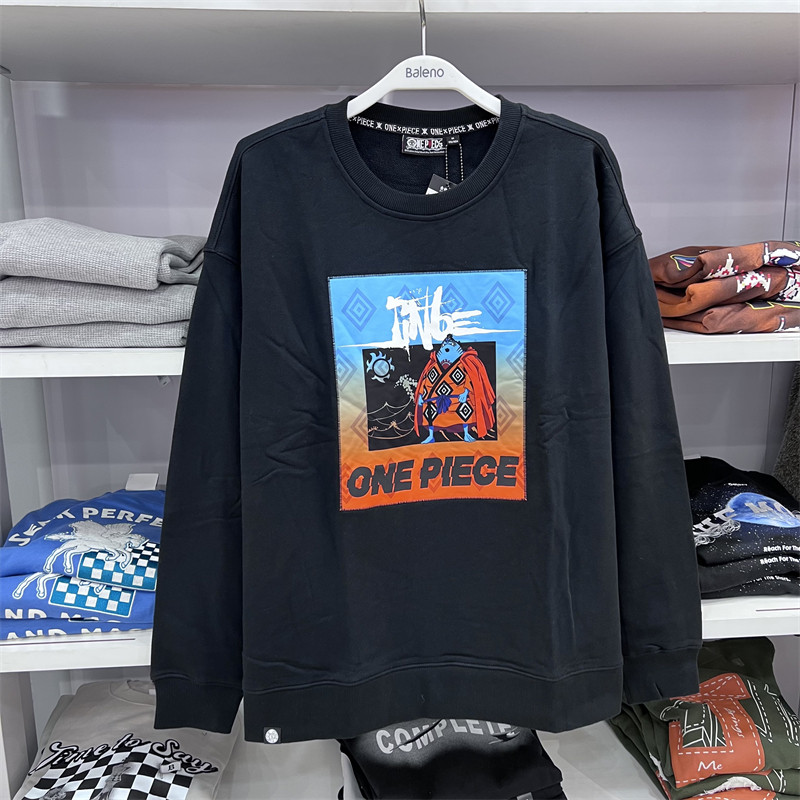 baleno班尼路男装长袖卫衣海贼王系列刺绣印花圆领外套男16931026