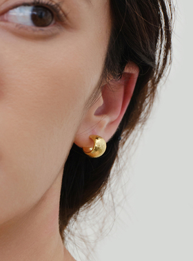 JILIFANG诧寂美学 锤纹设计925银针闪闪春夏耳饰新款爆款小众耳钉