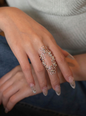 JILIFANG高质感复古式花朵戒指