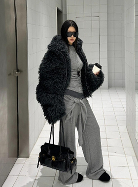 皮毛一体毛茸茸羊羔毛外套女2025新款韩系超好看黑色环保皮草冬厚