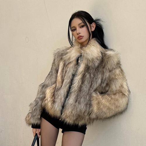 yyds，超好看的复古皮草外套。