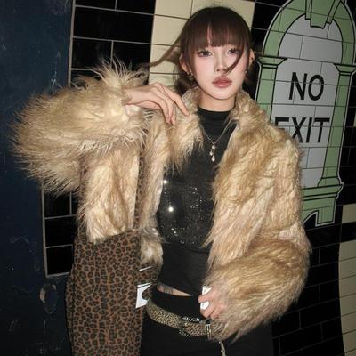 超美的~fanss新品时髦皮草外套。