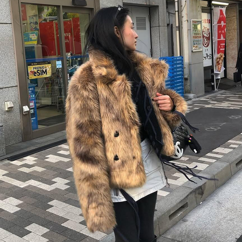 超美哒~fanss高级感棕色加厚皮草