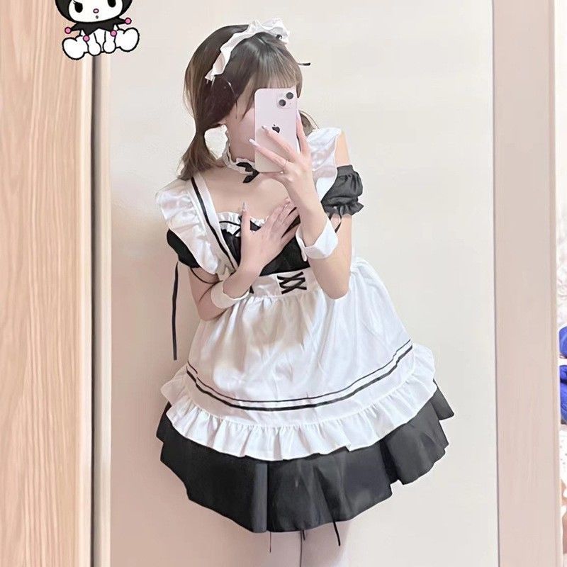 奇迹暖暖女仆装cos可爱女