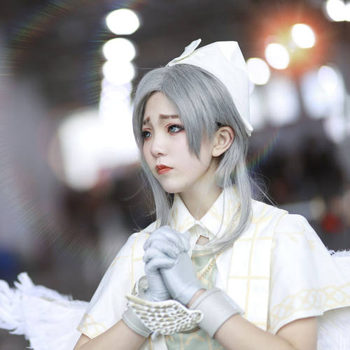 第五5人格医生光天使cos