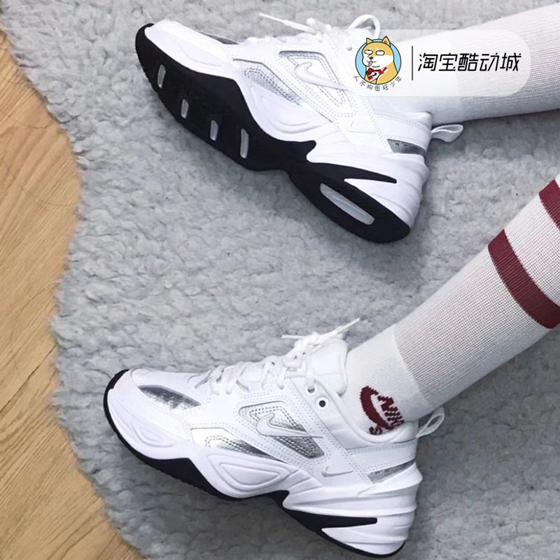 Nikecj9583-100白银跑步鞋