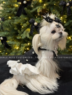 三乐高定小香风镶钻背心裙山茶花名媛马尔济斯比熊雪纳瑞小型犬