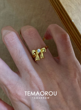 金色绑带蝴蝶结戒指轻奢小众时尚