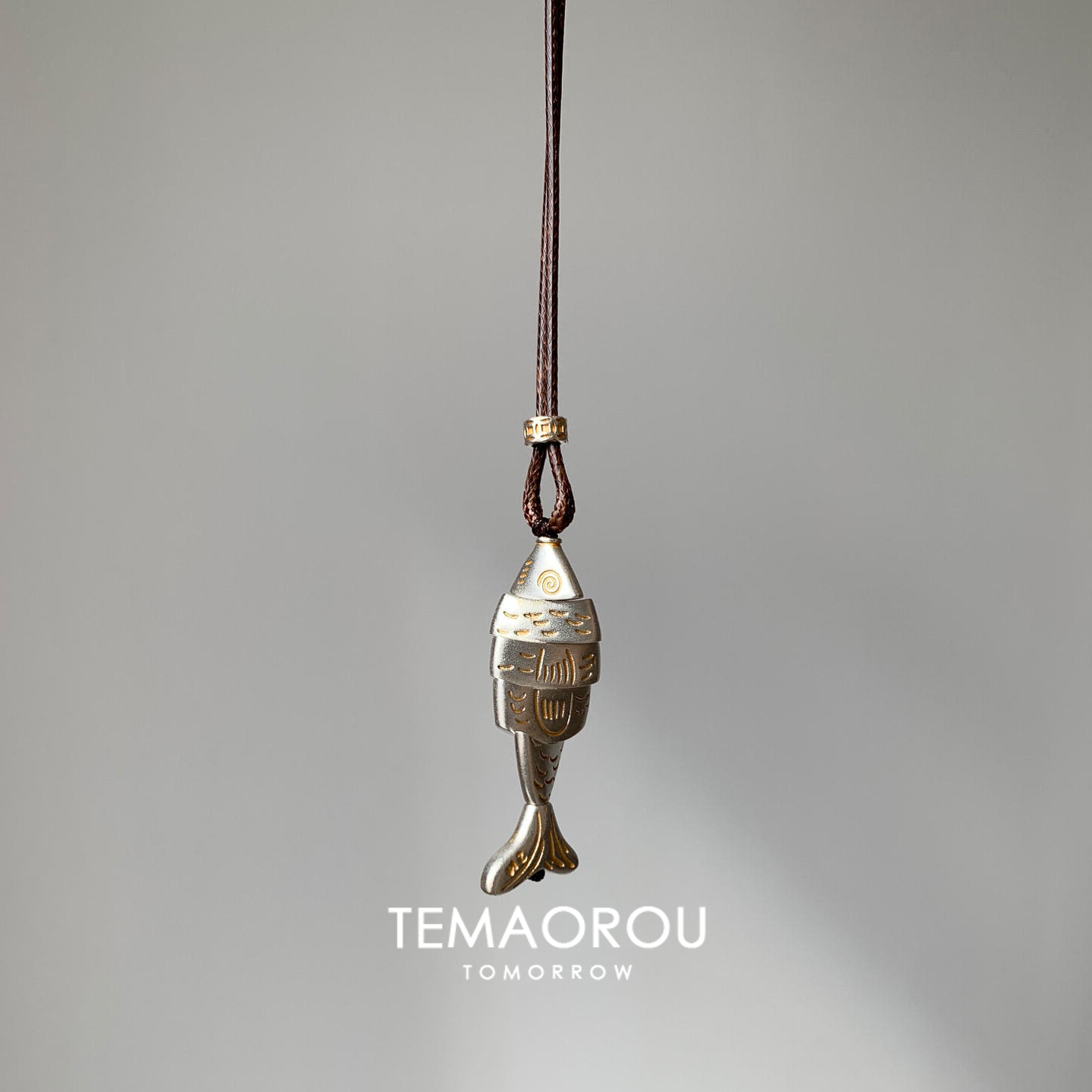 新中式国风银色鱼骨吊坠项链小众时尚百搭毛衣链长款秋冬复古配饰