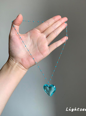 小清新蓝色透明爱心吊坠项链甜美