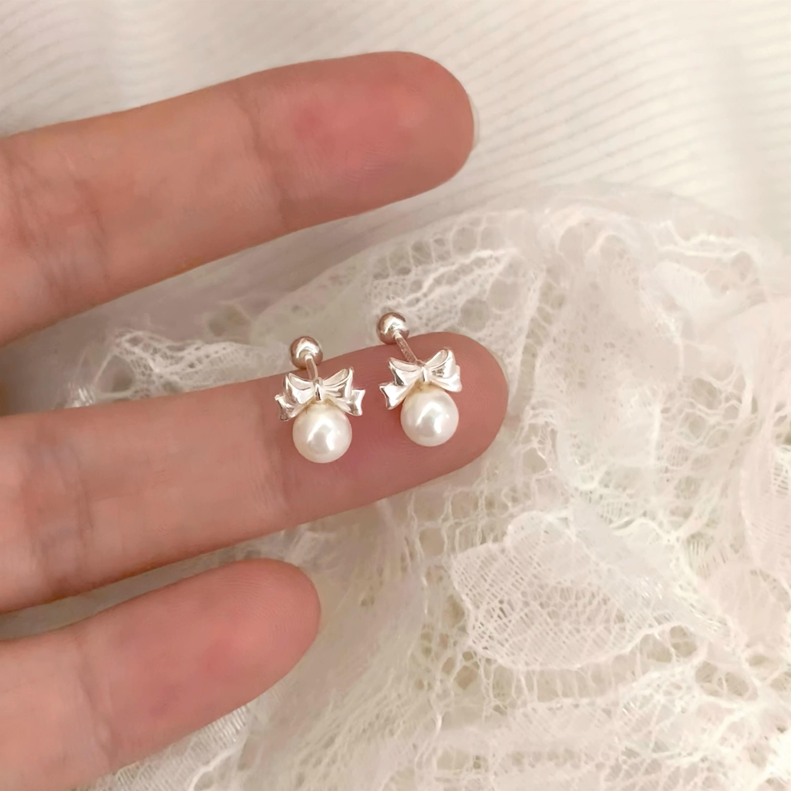 s925纯银精致小巧蝴蝶结珍珠耳钉