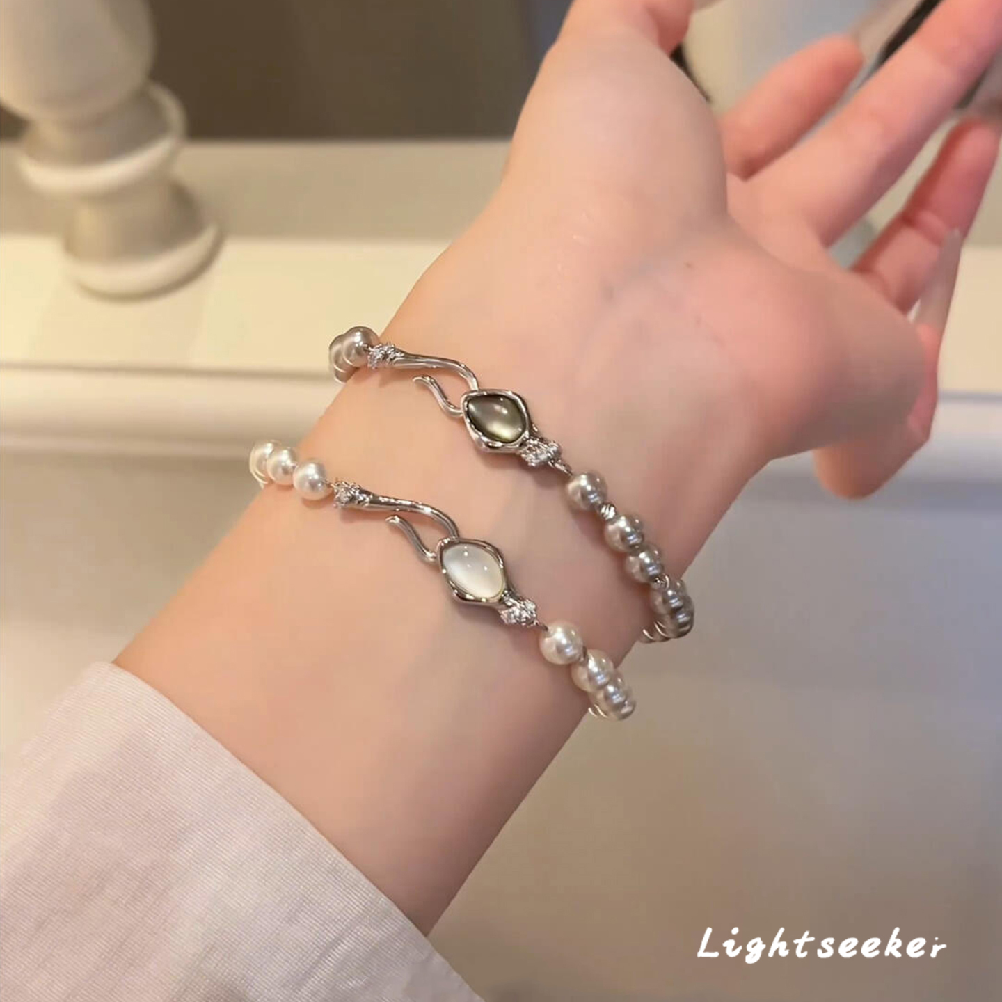 法式千金感仿珍珠灵蛇贝母手链女