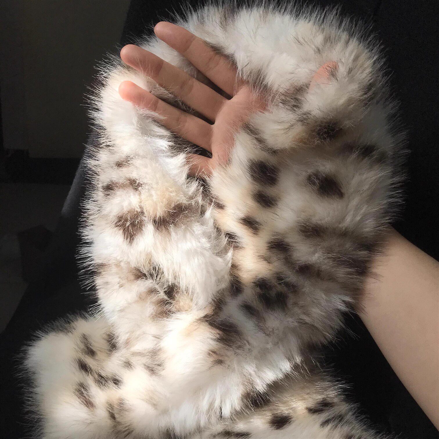 秋冬复古豹纹色水貂毛交叉围巾高级感防风保暖毛茸茸短围脖新款女