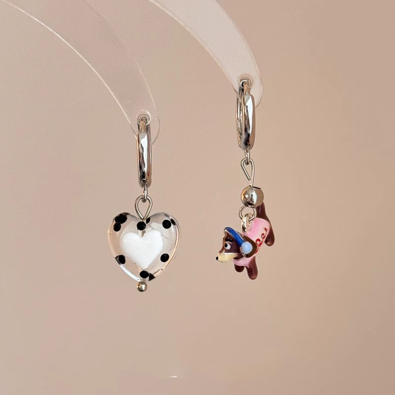 粉色滴油腊肠狗爱心耳环可爱甜美耳扣不对称2025新款爆款耳饰气质,饰品/流行首饰/时尚饰品新,耳环,淘宝优惠券,粉丝福利购,淘宝优惠卷
