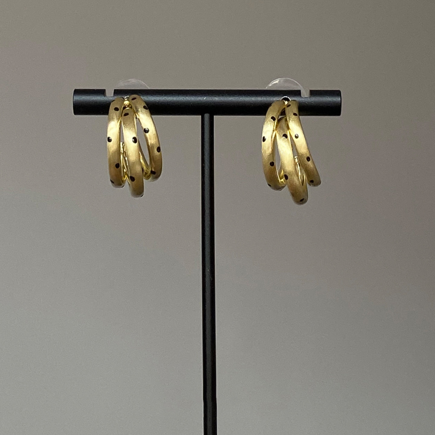 秋冬复古金色拉丝波点耳环显脸小