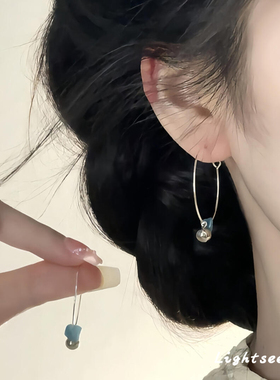 S925纯银针新中式蓝色不规则天然石耳环古风清冷感素圈耳饰女国风