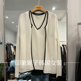 欧洲站 2026 秋冬米白细条纹撞黑边假两件 V 领针织开衫外套女