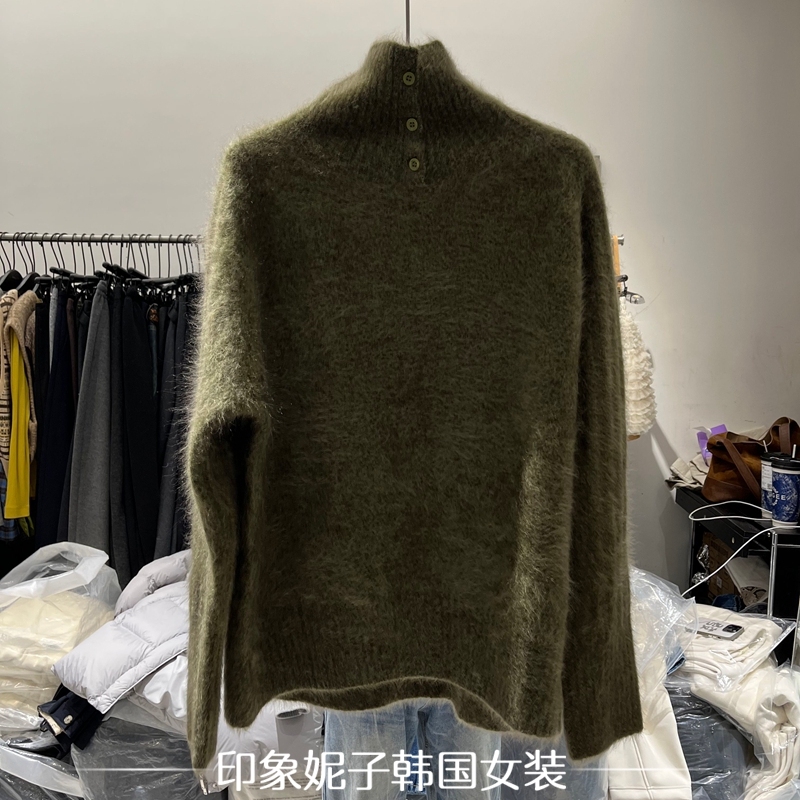 欧洲站2025冬季新款军绿色毛衣衫