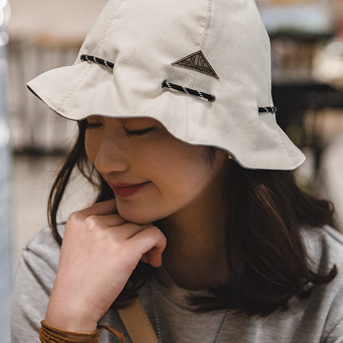 马登女装两用渔夫帽袋帽遮阳帽
