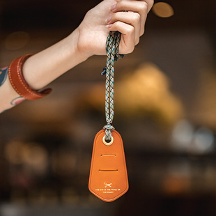 马登美式 复古防丢防滑便携眼镜墨镜挂绳头层牛皮阿美咔叽项链女