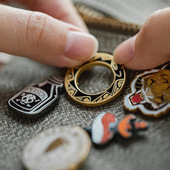 马登 美式 复古vintage珐琅蝴蝶扣胸针阿美咔叽徽章玩物配饰潮女