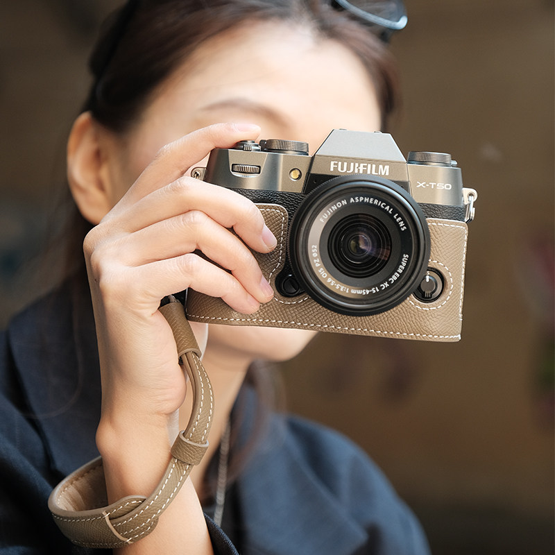 富士XT50保护套XT30二代皮套xs20牛皮保护套x100vi富士相机腕带