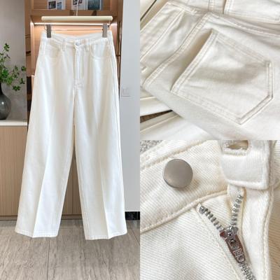 TR百搭实穿的白色阔腿裤