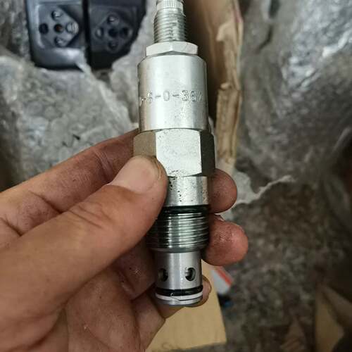 可维修溢流阀RV3-10-S-0-36/。。。。3个 690议价
