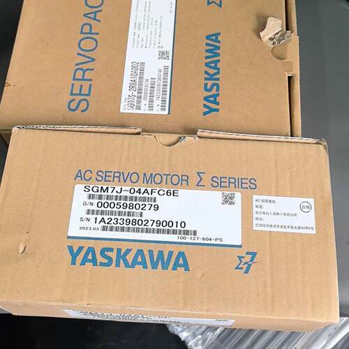 可维修SGM7J-04A4FC6E，SGD7S-2，安川伺服电机一台