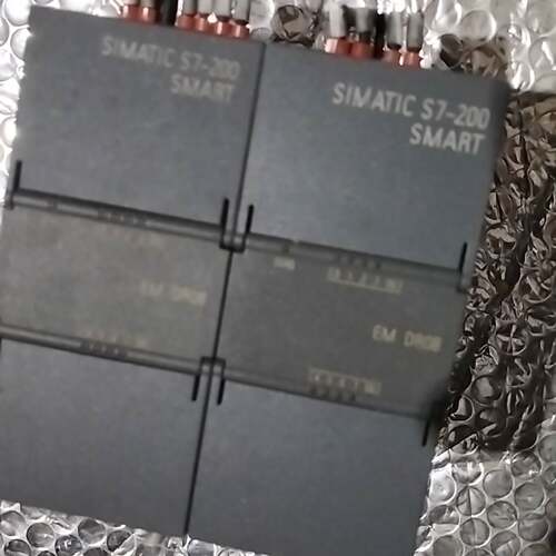 可维修S7-200 SMART 6ES7 288-2DR，西门子模块