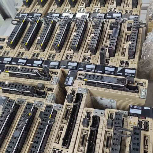 可维修SGDV-R70A11A，，，安川伺服驱动器正常件成色