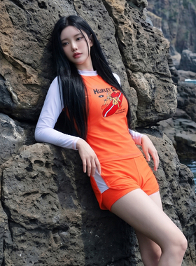 韩国代购圆领字母印花连体泳衣女长袖收身显瘦橙色泳装