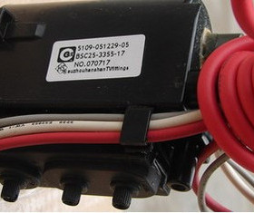 适用于原装创维电视高压包BSC25-3355-17 5109-051229-05彩行输出