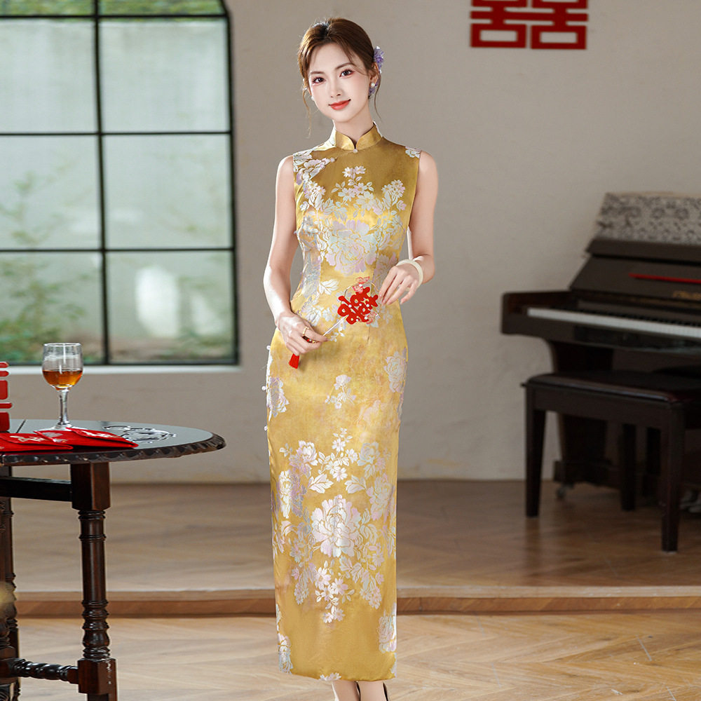 新中式提花金色桑蚕丝旗袍礼服