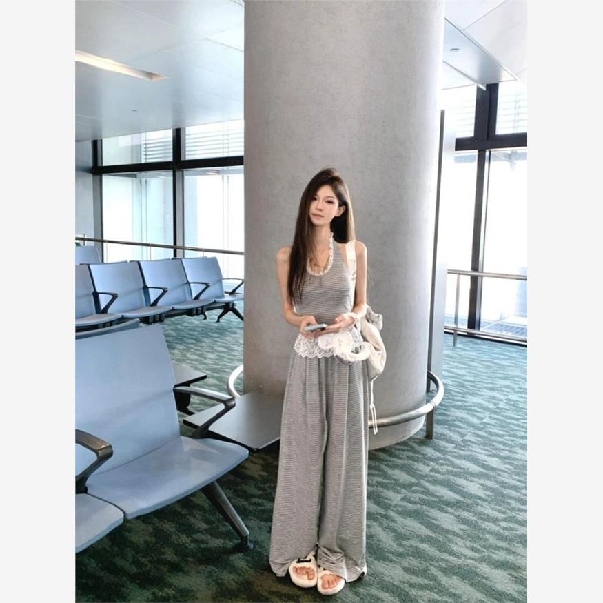 休闲运动套装女夏季灰色条纹V领挂脖上衣辣妹阔腿裤子时尚两件套