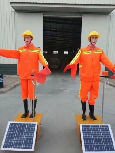 太阳能仿真指挥员高速施工假人